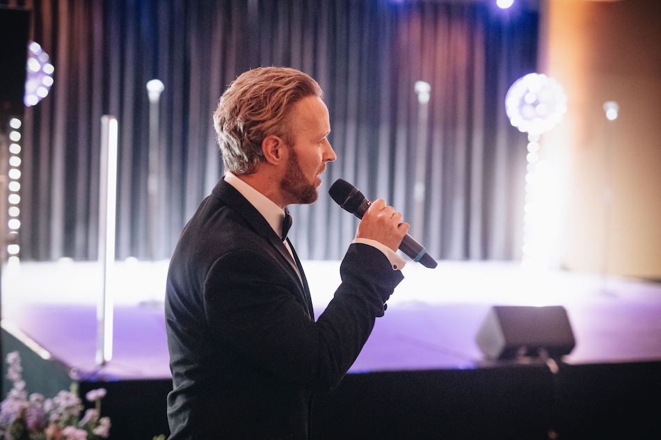 hire wedding opera singers